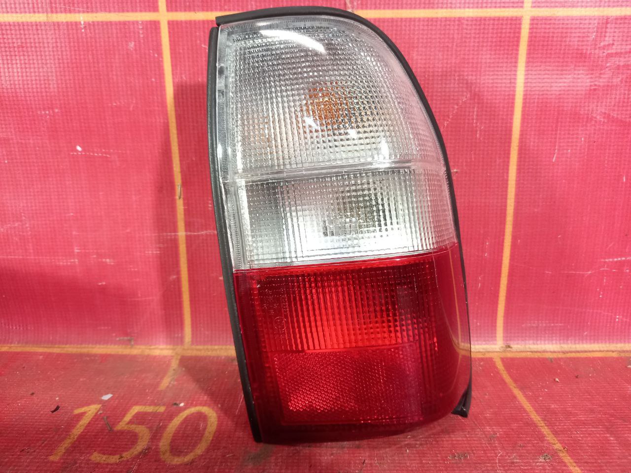 Mitsubishi L200 3 Фонарь задний правый 11-3073-A0-2B
